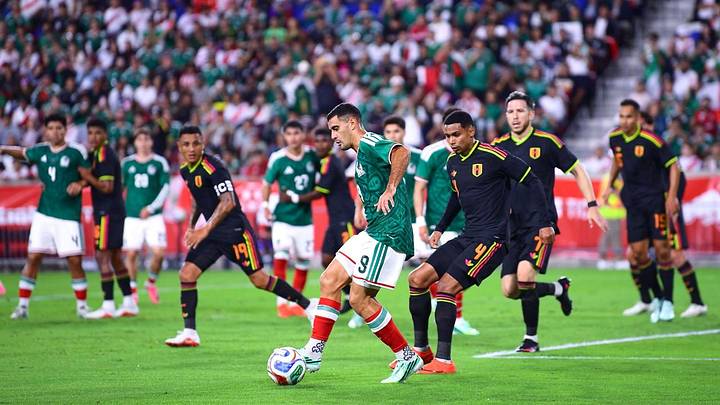 México empató con Perú México empató con Perú