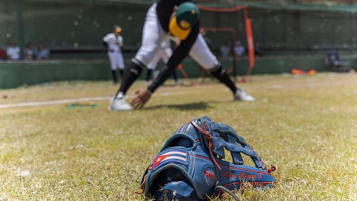 Mérida, escala del sueño: la ruta silenciosa de los peloteros cubanos hacia el beisbol profesional Mérida, escala del sueño: la ruta silenciosa de los peloteros cubanos hacia el beisbol profesional