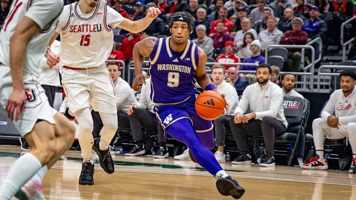 Wesley Yates drives against Seattle U before suffering a wrist injury.