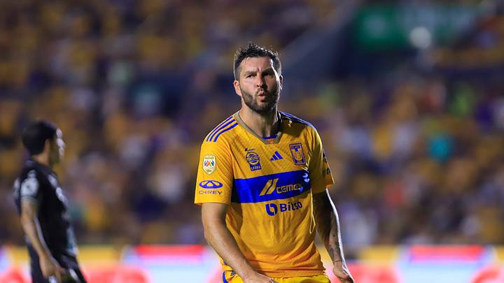 André-Pierre Gignac se lanza contra TUDN