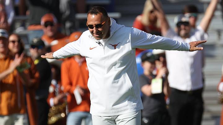 Oct 7, 2023; Dallas, Texas, USA; Texas Longhorns head coach Steve Sarkisian Oct 7, 2023; Dallas, Texas, USA; Texas Longhorns head coach Steve Sarkisian
