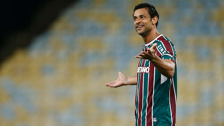 Fred está sem jogar há um mês Fred está sem jogar há um mês
