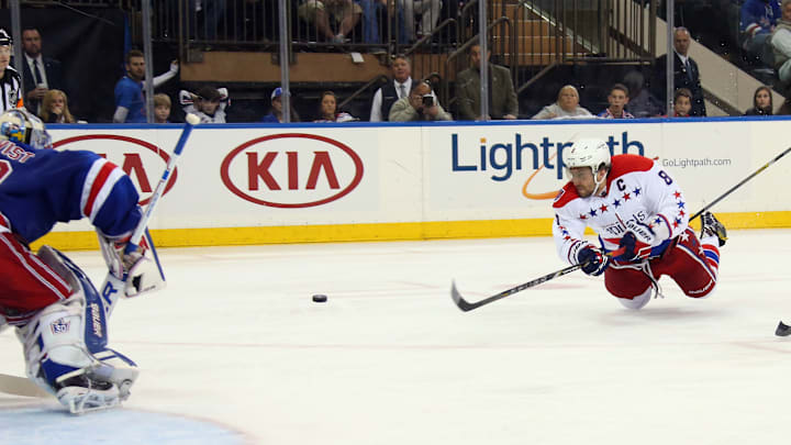 Washington Capitals v New York Rangers - Game Two Washington Capitals v New York Rangers - Game Two