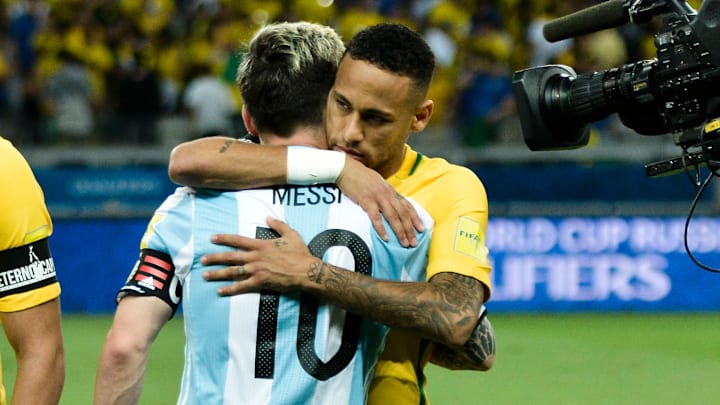 Messi e Neymar já se enfrentaram em cinco Superclássicos