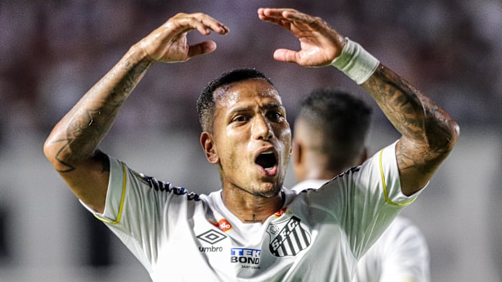 Suspenso, Otero desfalca o Santos no Nabi Abi Chedid. Suspenso, Otero desfalca o Santos no Nabi Abi Chedid.