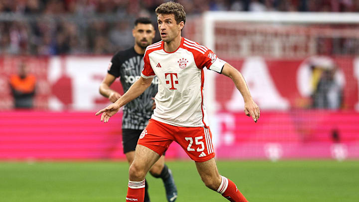 FC Bayern München v Sport-Club Freiburg - Bundesliga