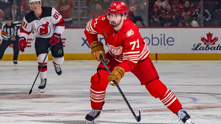 New Jersey Devils v Detroit Red Wings New Jersey Devils v Detroit Red Wings