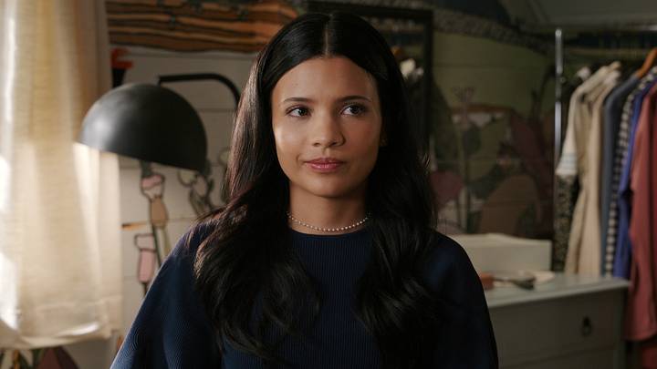 Nikki Rodriguez as Jackie in episode 201 of My Life with the Walter Boys