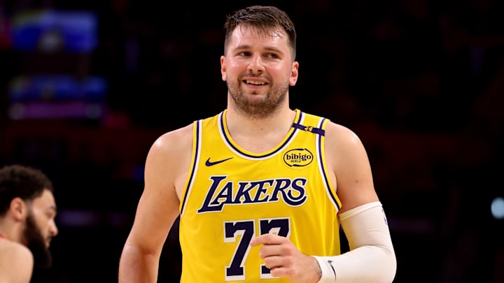 Houston Rockets v Los Angeles Lakers