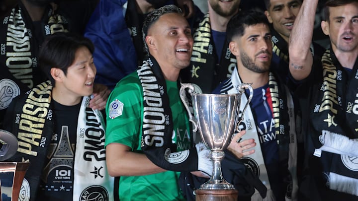 León busca dar otro ‘bombazo’ en la Liga MX, ya que buscaría el fichaje del arquero tico Keylor Navas, quien cerró su ciclo con el PSG de Francia.