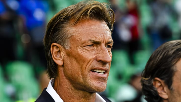 Hervé Renard vise une médaille avec les Bleues. Hervé Renard vise une médaille avec les Bleues.