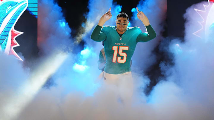 Miami Dolphins linebacker Jaelan Phillips (15) takes the field prior to the game against the Tennessee Titans at Hard Rock Stadium. 