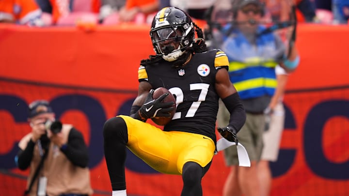 Sep 15, 2024; Denver, Colorado, USA; Pittsburgh Steelers cornerback Cory Trice Jr. (27) intercepts the ball in the fourth quarter against the Denver Broncos at Empower Field at Mile High. Mandatory Credit: Ron Chenoy-Imagn Images Sep 15, 2024; Denver, Colorado, USA; Pittsburgh Steelers cornerback Cory Trice Jr. (27) intercepts the ball in the fourth quarter against the Denver Broncos at Empower Field at Mile High. Mandatory Credit: Ron Chenoy-Imagn Images