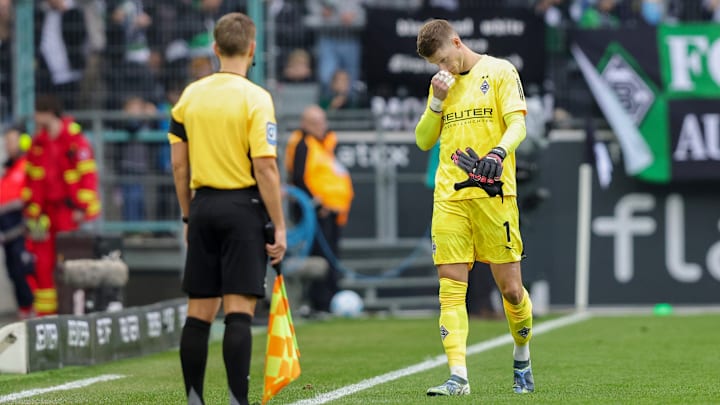 Borussia Mönchengladbach v FC Augsburg - Bundesliga