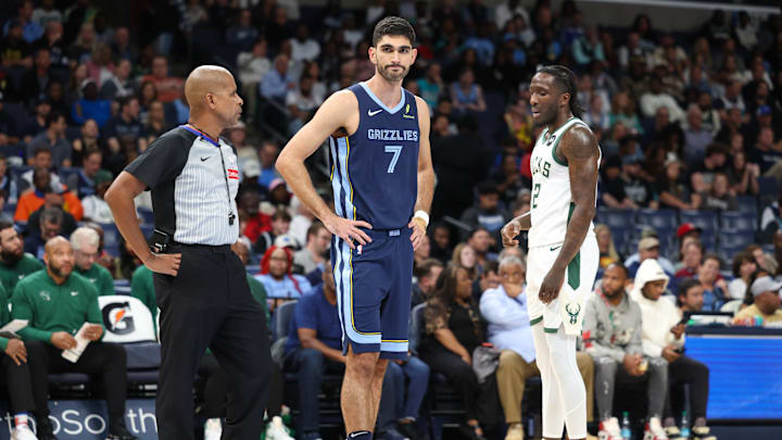 Milwaukee Bucks v Memphis Grizzlies
