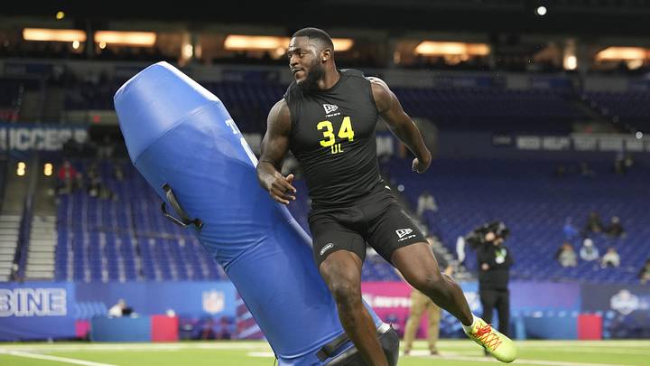 Auburn defensive lineman Keyron Crawford was selected by the Las Vegas Raiders with the 67th pick of the 2026 NFL Draft. Auburn defensive lineman Keyron Crawford was selected by the Las Vegas Raiders with the 67th pick of the 2026 NFL Draft.