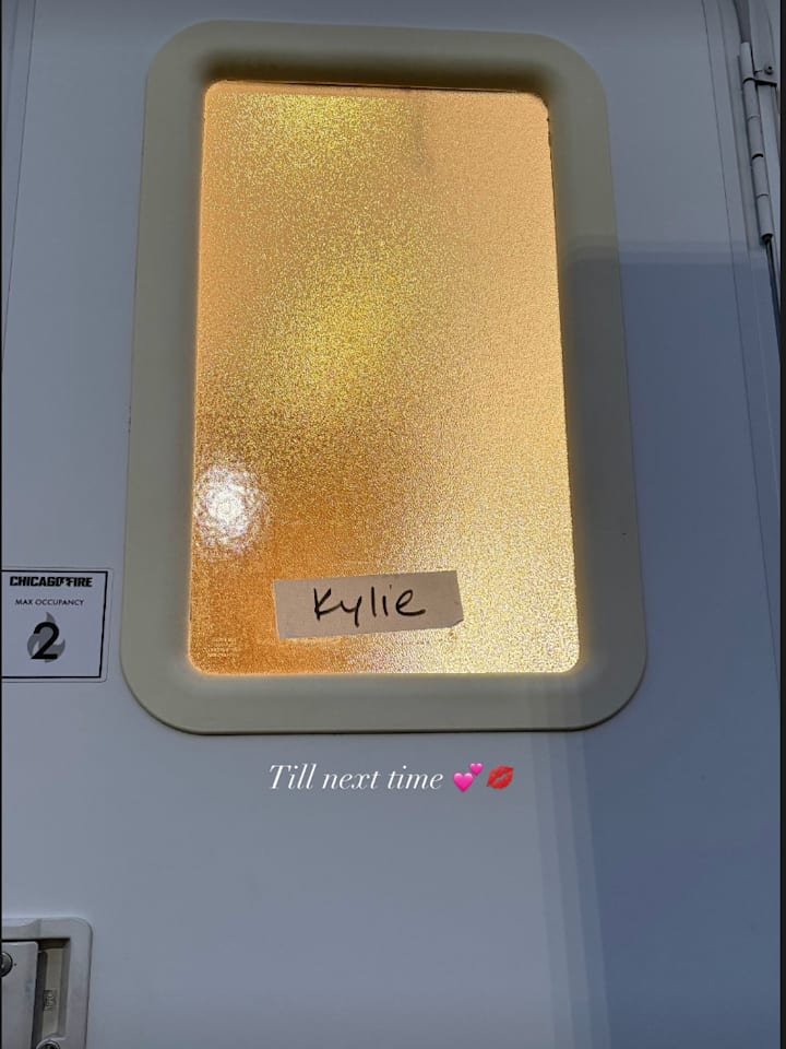 Katelynn Shennett shares a behind-the-scenes photo on the set of Chicago Fire