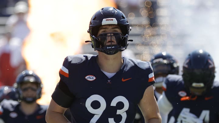Sep 13, 2025; Charlottesville, Virginia, USA; Virginia Cavaliers defensive end Billy Koudelka (93) runs onto the field prior to the game against the William & Mary Tribe at Scott Stadium. Mandatory Credit: Amber Searls-Imagn Images Sep 13, 2025; Charlottesville, Virginia, USA; Virginia Cavaliers defensive end Billy Koudelka (93) runs onto the field prior to the game against the William & Mary Tribe at Scott Stadium. Mandatory Credit: Amber Searls-Imagn Images