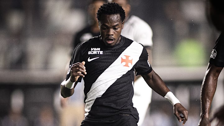 Andrés Gómez deve ser preservado do duelo entre Vasco da Gama e Audax Italiano, pela Sul-Americana Andrés Gómez deve ser preservado do duelo entre Vasco da Gama e Audax Italiano, pela Sul-Americana