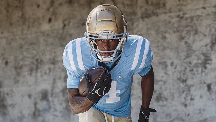 The UCLA Bruins will wear throwback uniforms against the Michigan State Spartans. The UCLA Bruins will wear throwback uniforms against the Michigan State Spartans.