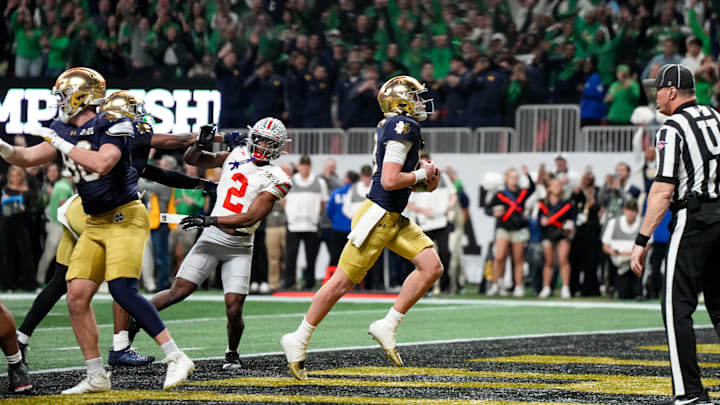 Riley Leonard runs in a touchdown for Notre Dame in national championship against Ohio State.