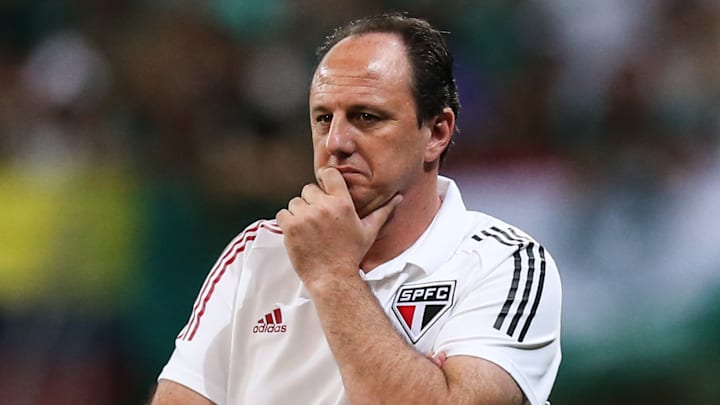 Choque de realidade: Ceni terminou 2021 dizendo à torcida são-paulina que o clube passa por dificuldades financeiras e prevê 2022 difícil