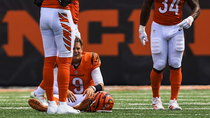 Sep 14, 2025; Cincinnati, Ohio, USA; Cincinnati Bengals quarterback Joe Burrow (9) sits on the ground after a play in the first half against the Jacksonville Jaguars at Paycor Stadium. Mandatory Credit: Katie Stratman-Imagn Images Sep 14, 2025; Cincinnati, Ohio, USA; Cincinnati Bengals quarterback Joe Burrow (9) sits on the ground after a play in the first half against the Jacksonville Jaguars at Paycor Stadium. Mandatory Credit: Katie Stratman-Imagn Images