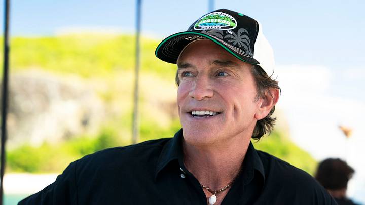“Permanent Uncertainty” – Castaways marooned in remote Fiji embark upon the Open Era of SURVIVOR and battle to win $1 million on the two-hour 51st season premiere of SURVIVOR, Wednesday, Sept. 23. Jeff Probst Photo: Robert Voets/CBS ©2026 CBS Broadcasting, Inc. All Rights Reserved.