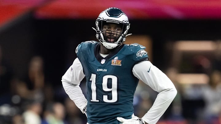 Feb 9, 2025; New Orleans, LA, USA; Philadelphia Eagles linebacker Josh Sweat (19) against the Kansas City Chiefs during Super Bowl LIX at Ceasars Superdome. Mandatory Credit: Mark J. Rebilas-Imagn Images Feb 9, 2025; New Orleans, LA, USA; Philadelphia Eagles linebacker Josh Sweat (19) against the Kansas City Chiefs during Super Bowl LIX at Ceasars Superdome. Mandatory Credit: Mark J. Rebilas-Imagn Images