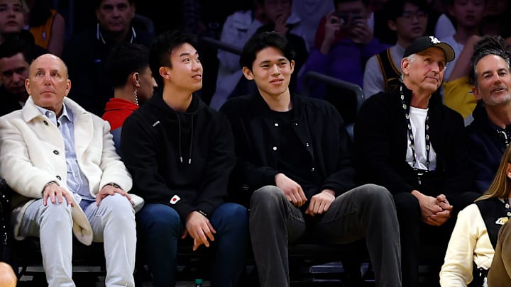 Washington Wizards v Los Angeles Lakers