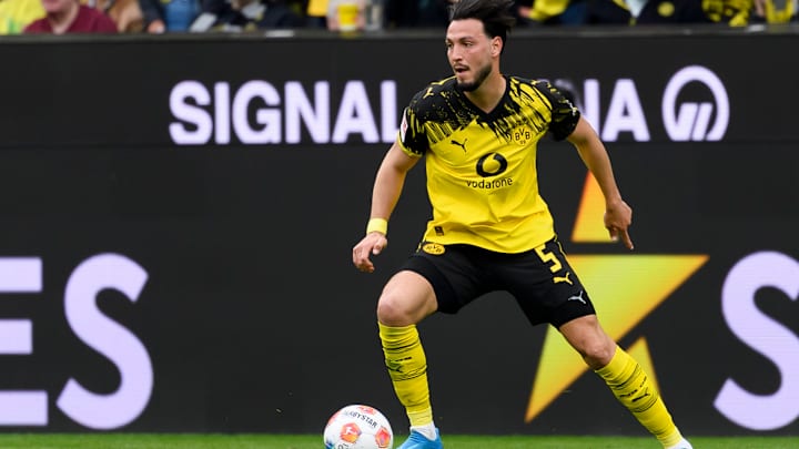 Borussia Dortmund v Bayer 04 Leverkusen - Bundesliga