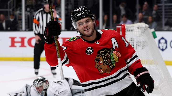 Chicago Blackhawks v Los Angeles Kings
