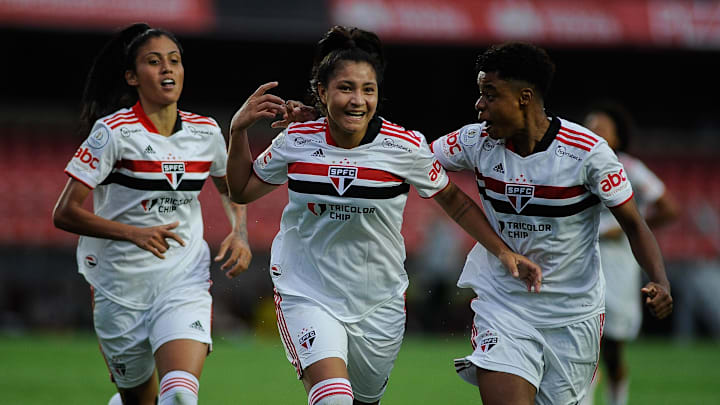 São Paulo bateu o poderoso Corinthians por 1 a 0, no Morumbi