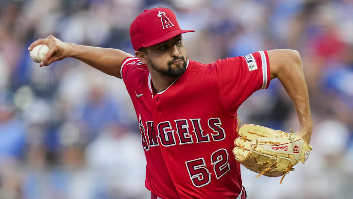 Apr 25, 2026; Kansas City, Missouri, USA; Los Angeles Angels pitcher Nick Sandlin (52) pitches during the fifth inning against the Kansas City Royals at Kauffman Stadium. Mandatory Credit: Jay Biggerstaff-Imagn Images