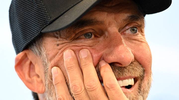 Jürgen Klopp blickt auf sein Bundestrainer-Debüt Jürgen Klopp blickt auf sein Bundestrainer-Debüt