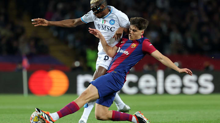 TOPSHOT-FBL-EUR-C1-BARCELONA-NAPOLI