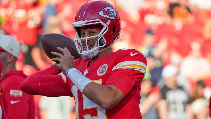 Aug 28, 2026; Kansas City, Missouri, USA; Kansas City Chiefs quarterback Patrick Mahomes (15) warms up against the Seattle Seahawks prior to the game at Arrowhead Stadium. Mandatory Credit: Denny Medley-Imagn Images Aug 28, 2026; Kansas City, Missouri, USA; Kansas City Chiefs quarterback Patrick Mahomes (15) warms up against the Seattle Seahawks prior to the game at Arrowhead Stadium. Mandatory Credit: Denny Medley-Imagn Images
