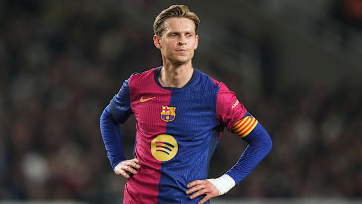 Frenkie de Jong est de retour à un très bon niveau avec le FC Barcelone ces dernières semaines 