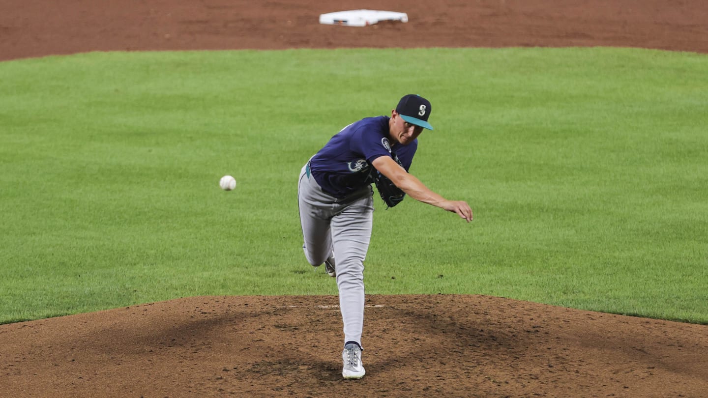 Mariners pitcher George Kirby talks about his mound mentality