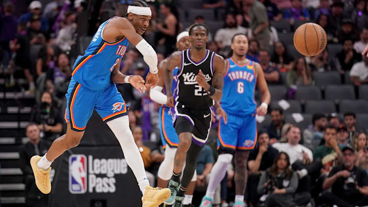 Mar 25, 2025; Sacramento, California, USA; Oklahoma City Thunder guard Shai Gilgeous-Alexander (2) throws a pass up the court against the Sacramento Kings in the fourth quarter at the Golden 1 Center. Mandatory Credit: Cary Edmondson-Imagn Images Mar 25, 2025; Sacramento, California, USA; Oklahoma City Thunder guard Shai Gilgeous-Alexander (2) throws a pass up the court against the Sacramento Kings in the fourth quarter at the Golden 1 Center. Mandatory Credit: Cary Edmondson-Imagn Images
