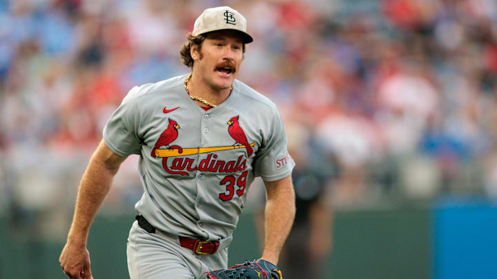 May 17, 2025; Kansas City, Missouri, USA; St. Louis Cardinals pitcher Miles Mikolas (39) runs to first base during the fifth inning against the Kansas City Royals at Kauffman Stadium. Mandatory Credit: William Purnell-Imagn Images May 17, 2025; Kansas City, Missouri, USA; St. Louis Cardinals pitcher Miles Mikolas (39) runs to first base during the fifth inning against the Kansas City Royals at Kauffman Stadium. Mandatory Credit: William Purnell-Imagn Images