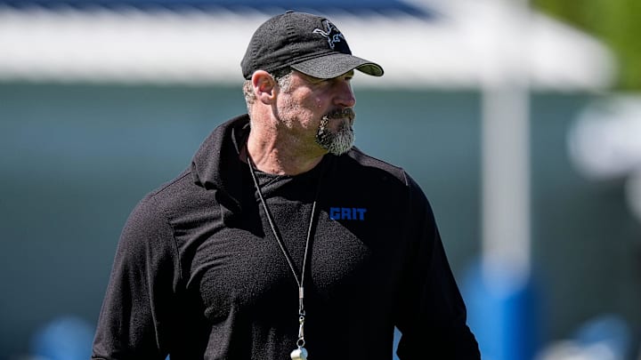 Detroit Lions head coach Dan Campbell watches practice during rookie mini camp at Meijer Performance Center in Allen Park on Friday, May 9, 2025.