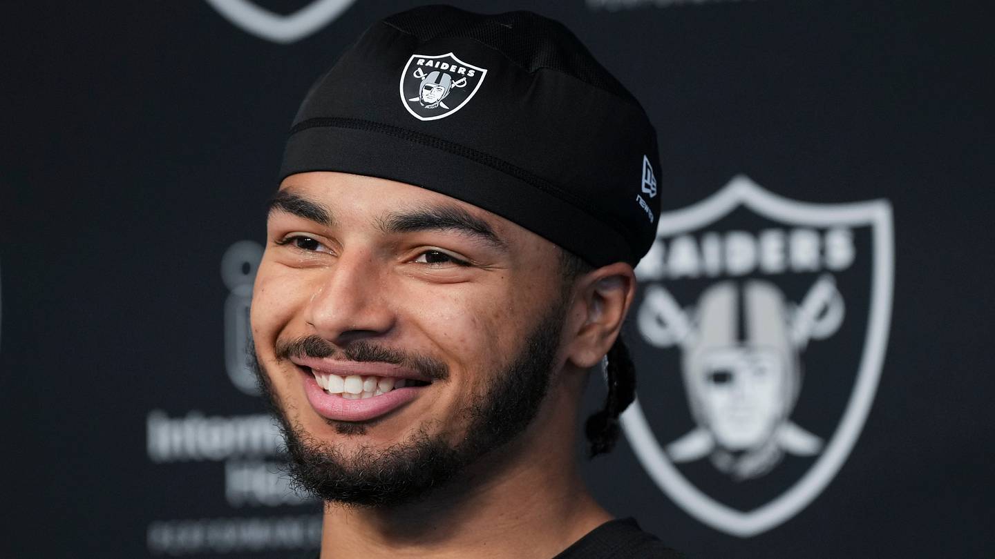 Early projections for winners of the Raiders' biggest training camp battles