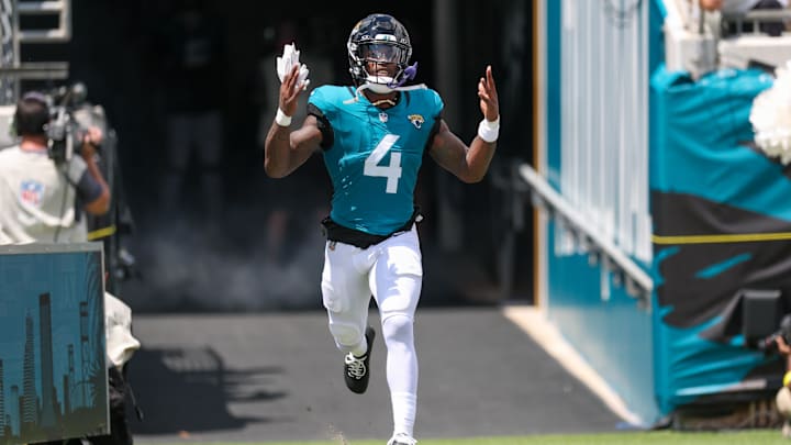 Bigsby had five carries in Sunday's regular-season opener.