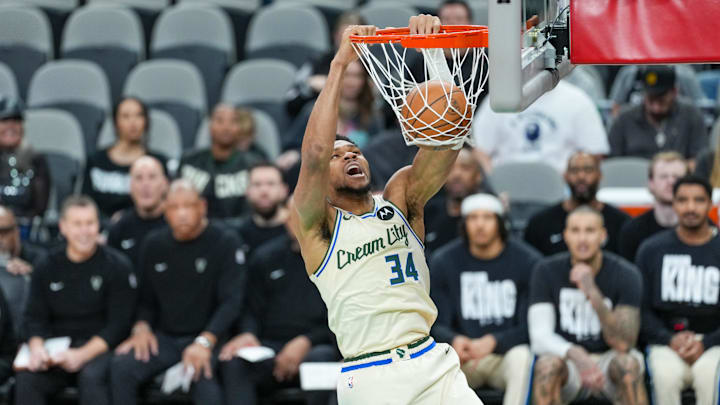 Giannis Antetokounmpo está en la mira de los Lakers 