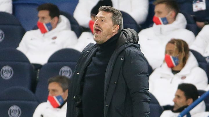 Oscar Garcia estime que le PSG est le favori de la Ligue des champions.