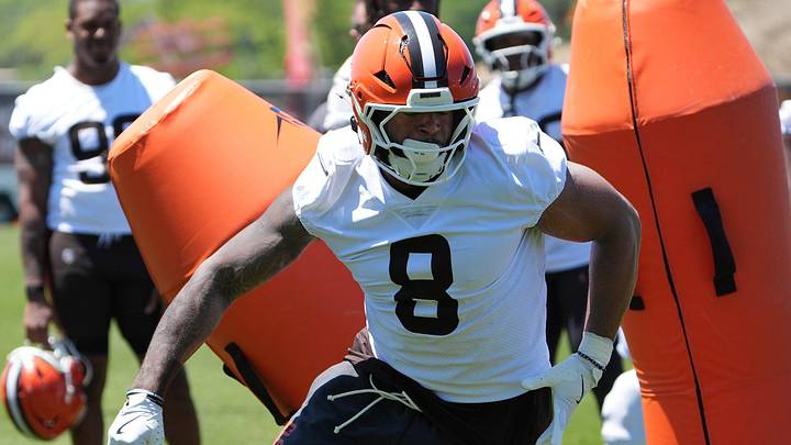 Cleveland Browns Jared Verse takes part in a drill during team OTAs at CrossCountry Mortgage Campus of the Cleveland Browns in Berea, Ohio on June 2, 2026.