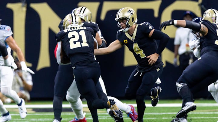 Derek Carr, Jamaal Williams, New Orleans Saints