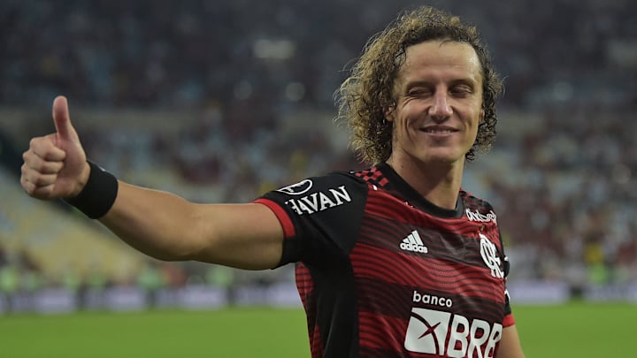 David Luiz está fora no Departamento Médico e virou dúvida para jogo da Libertadores David Luiz está fora no Departamento Médico e virou dúvida para jogo da Libertadores