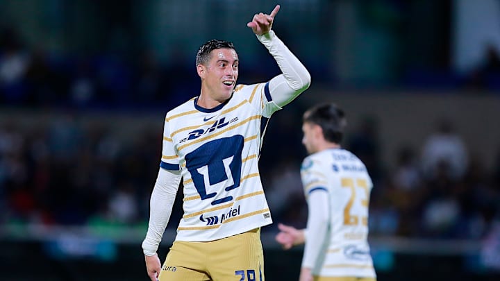 Pumas UNAM v Vancouver Whitecaps - 2025 Concacaf Champions Cup